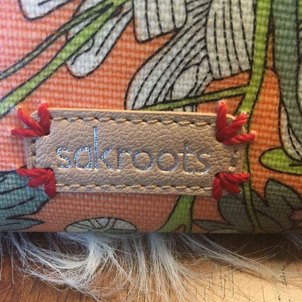 🇺🇸NWOT Sakroots Floral Wallet Clutch - Picture 2 of 4